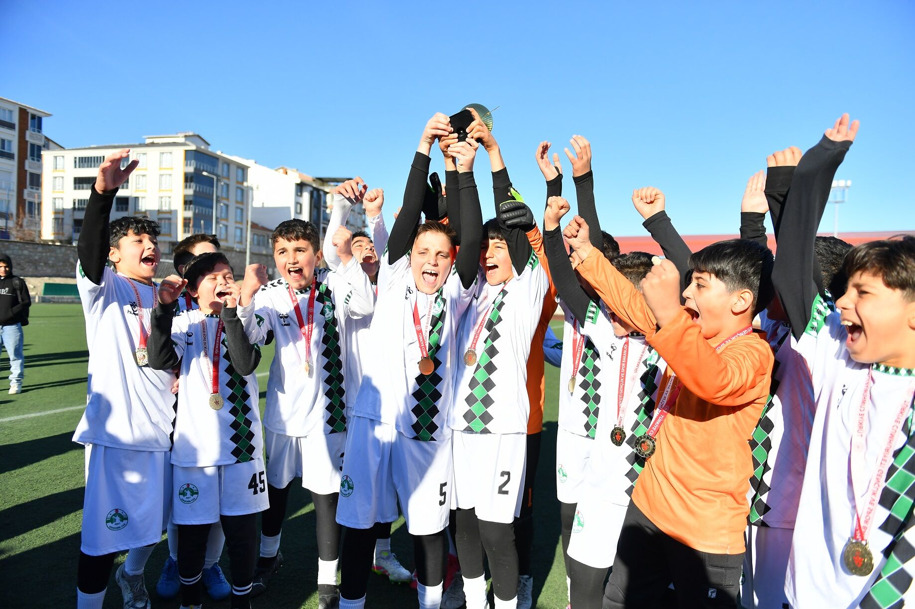 Kırşehirspor U12’De Şampiyon Oldu (2)