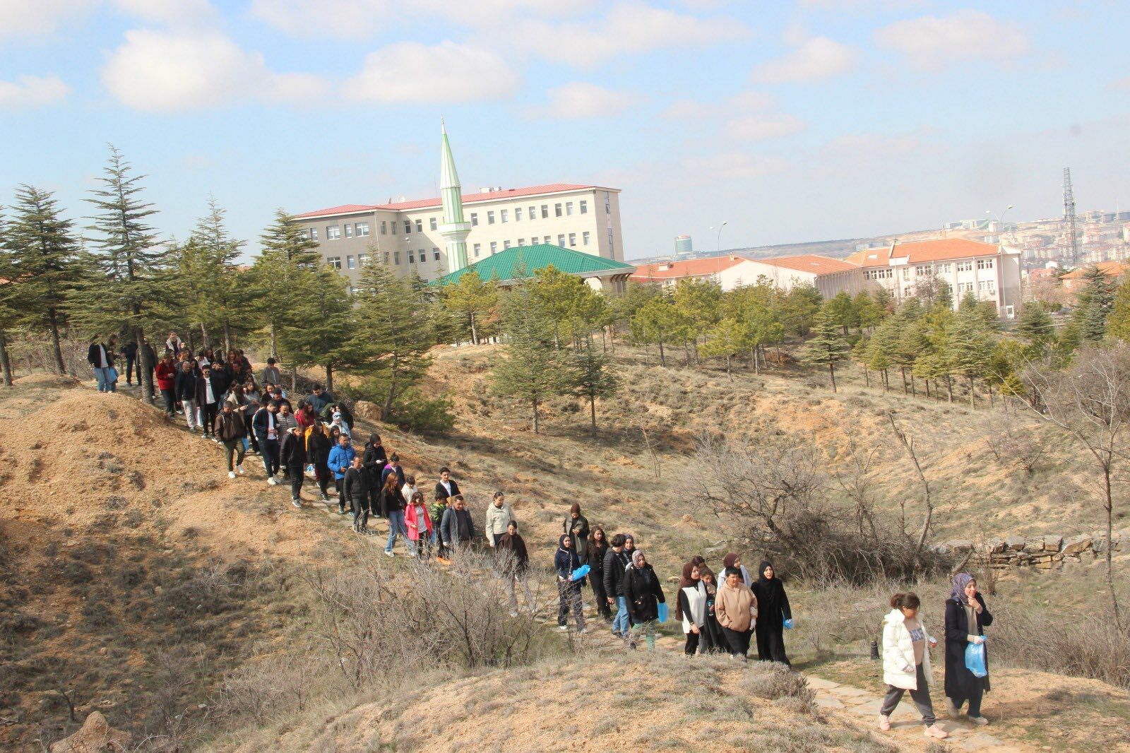 Kök Salan Gelecek Kırşehir’de Ağaç Dikim Etkinliği