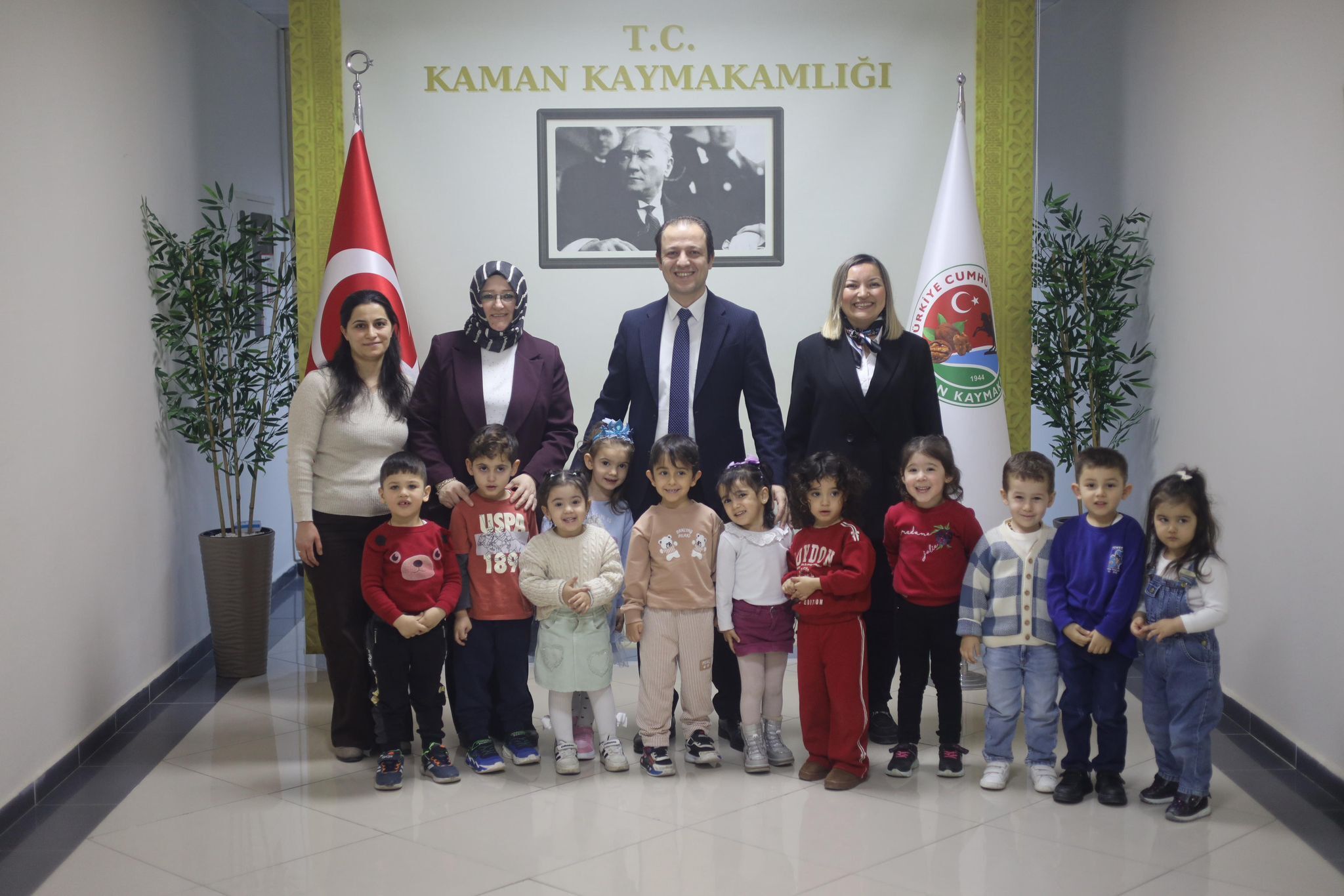 Minik Kalpler’den Kaymakamlık Ziyareti