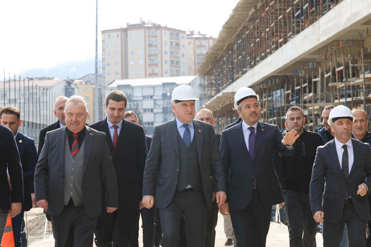 Spor Bakanı Bak, Müjdeyi Verdi (3)