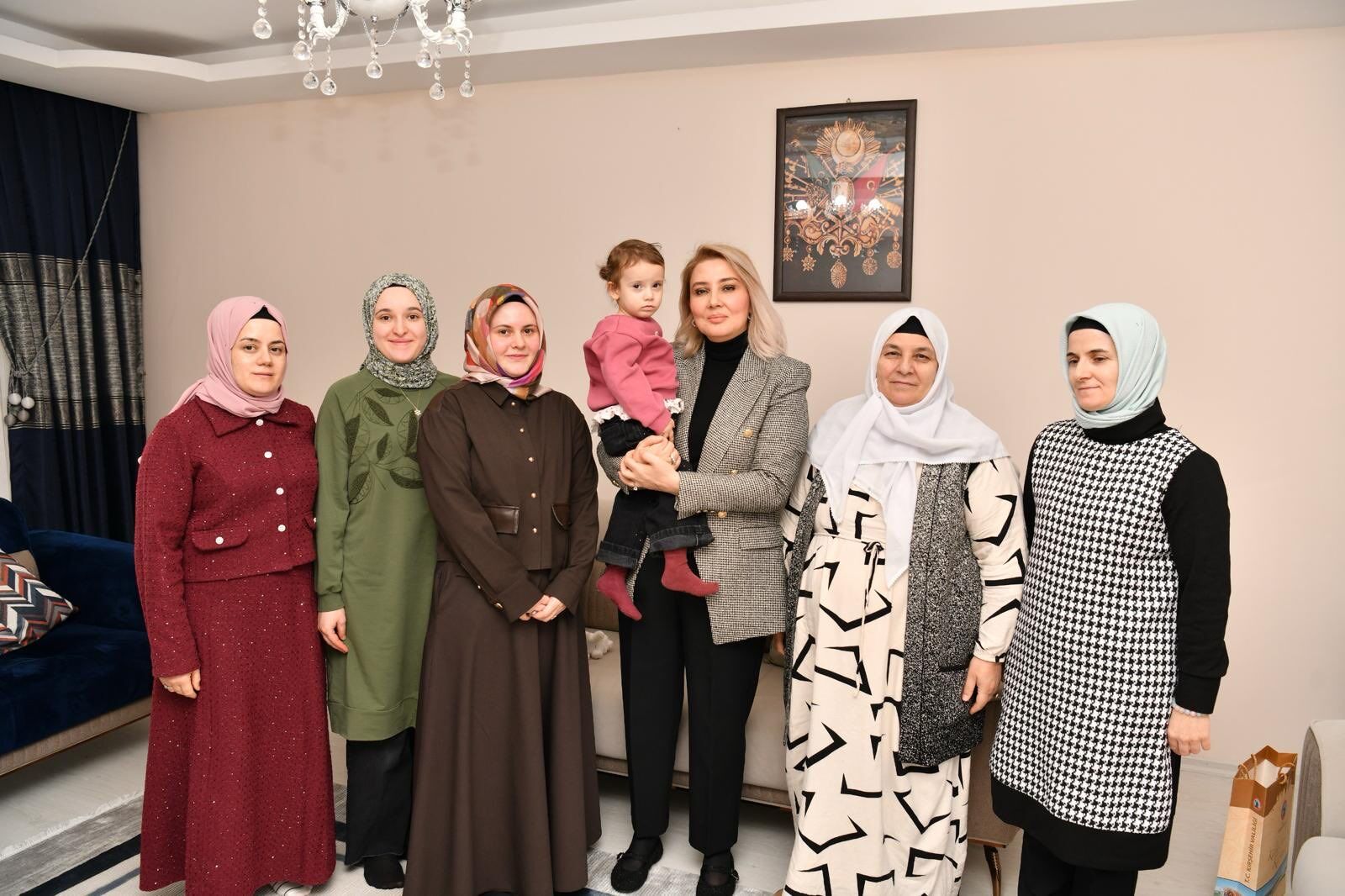 Vali Demiryürek Ve Eşi, Şehit Aileleriyle Buluştu2