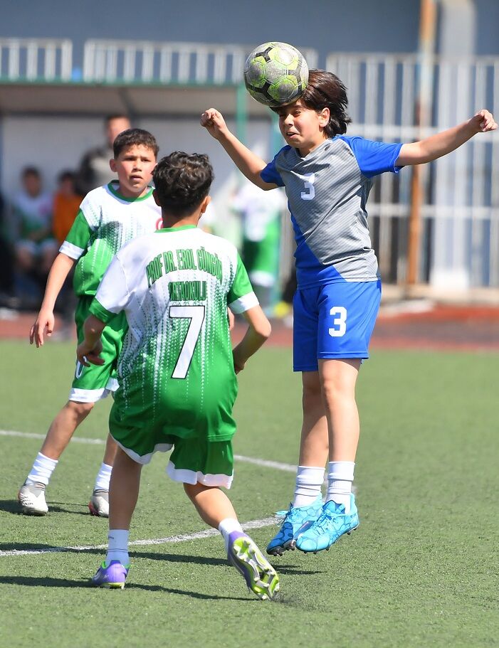 Yunus Emre, Finalde 4 (2)