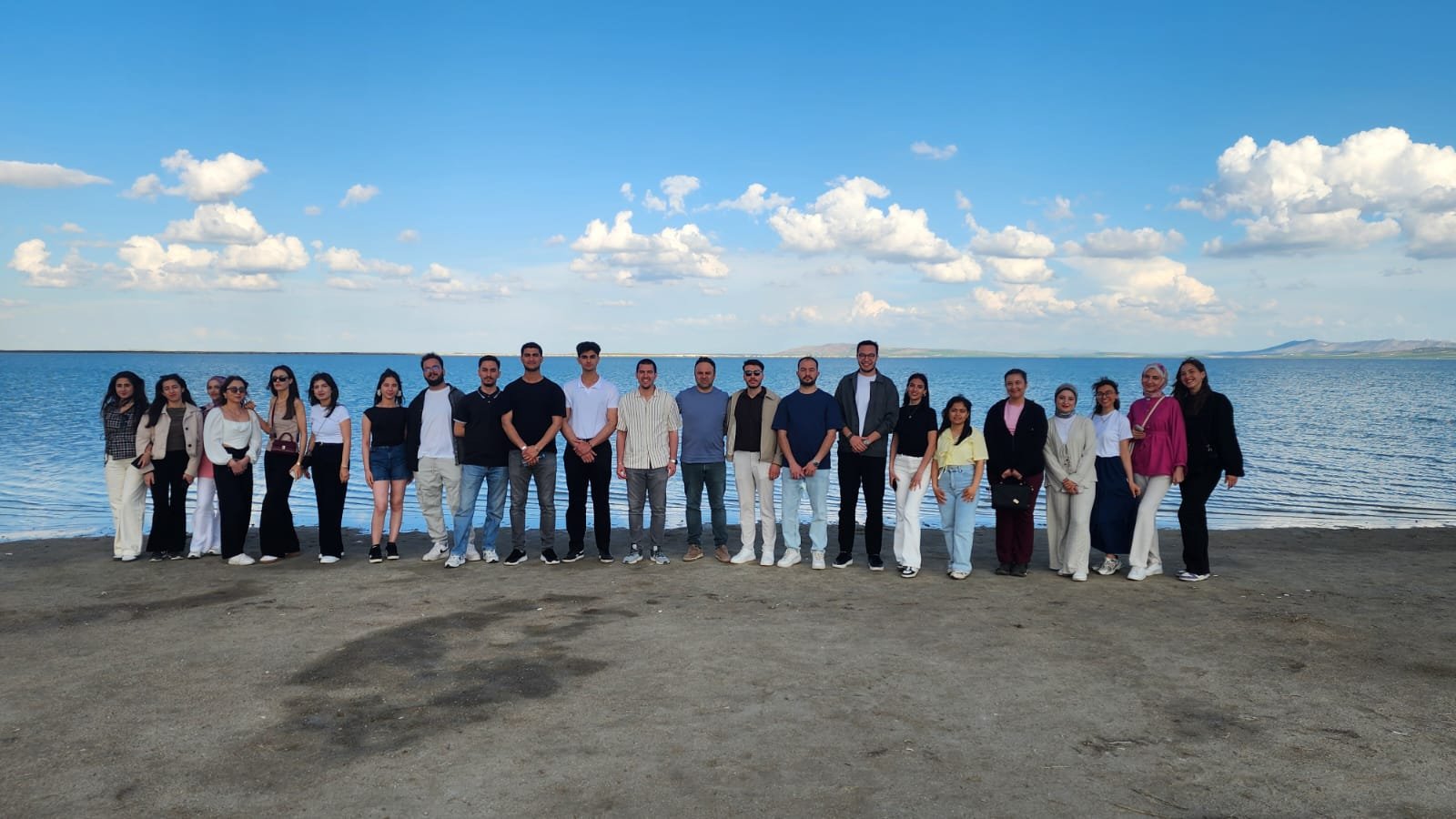 681125910 4205204196363683 4931874159295864439 N