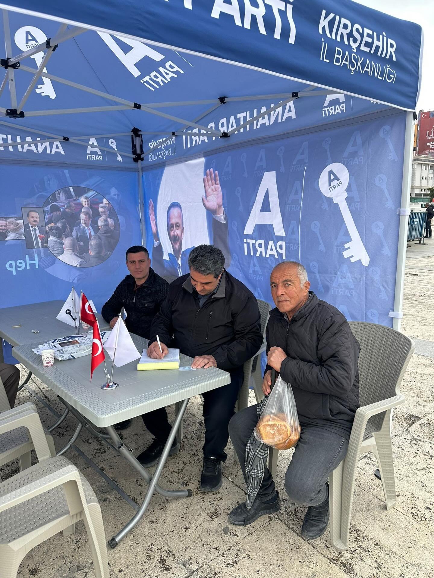 Anahtar Parti Kırşehir Teşkilatı Sahada1