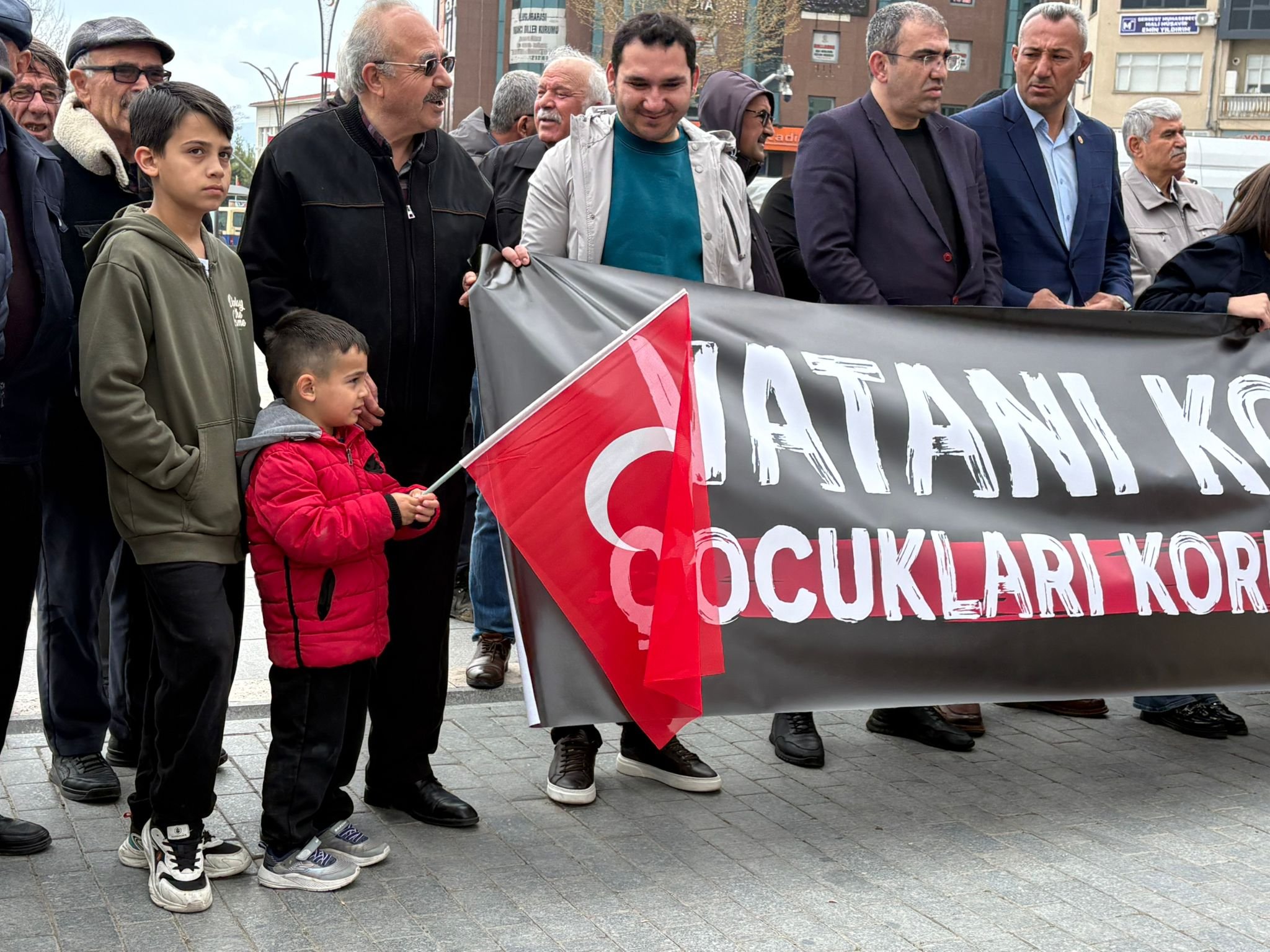 Chp Kırşehir İl Başkanlığı Atasının Huzurunda1