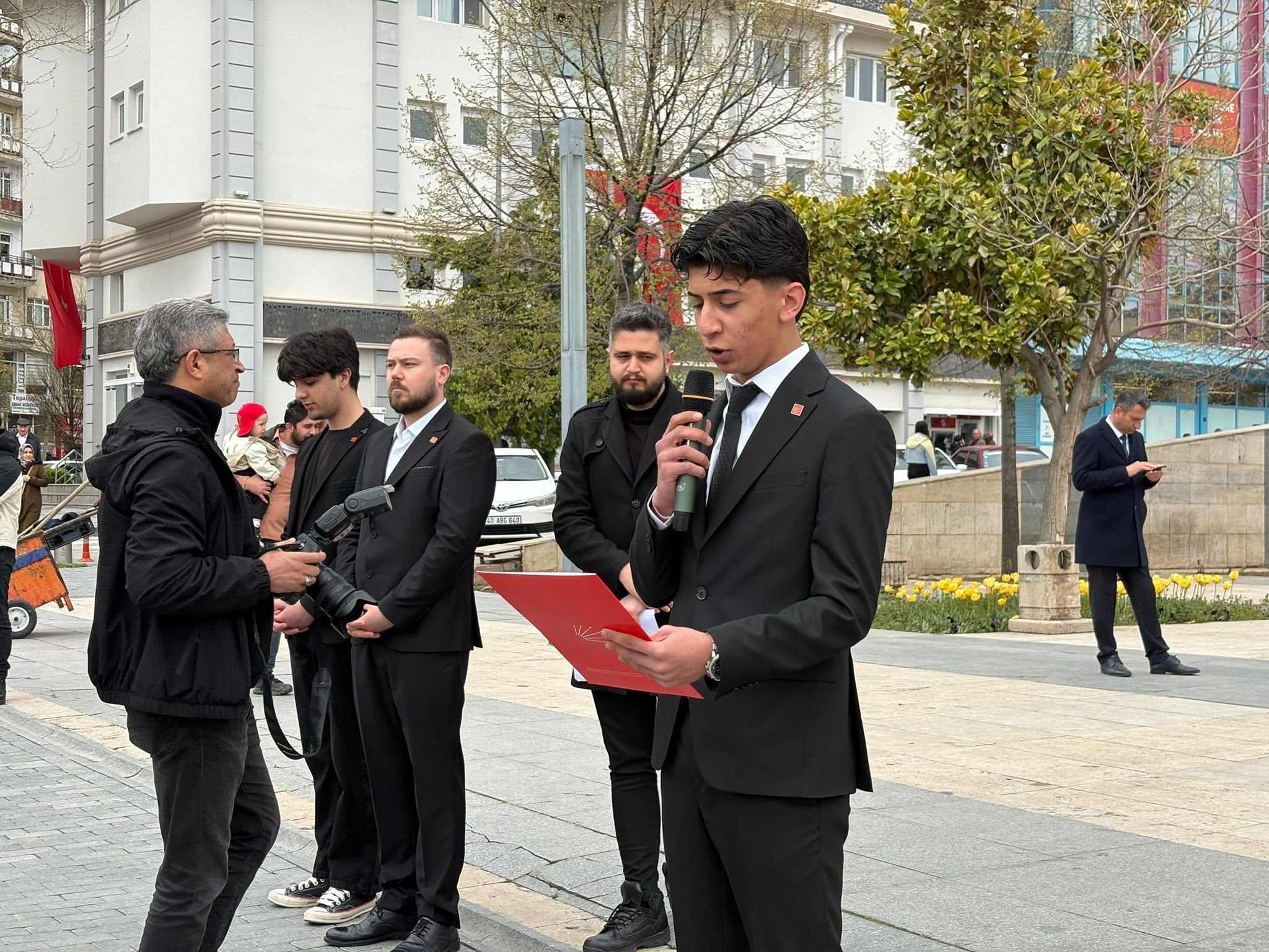 Chp Kırşehir İl Başkanlığı Atasının Huzurunda6