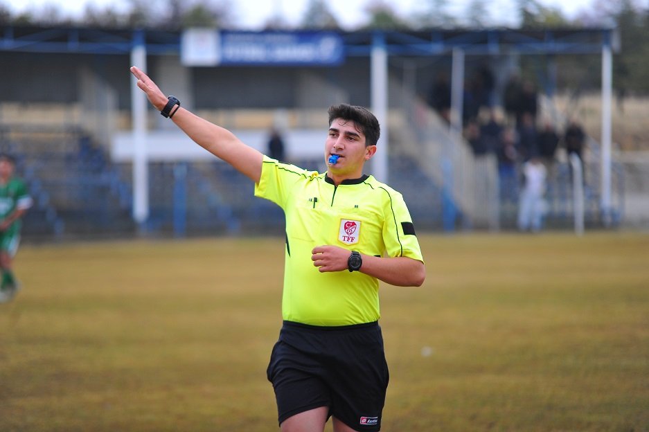 Alt yapı maçlarını yönetecek hakemler açıklandı