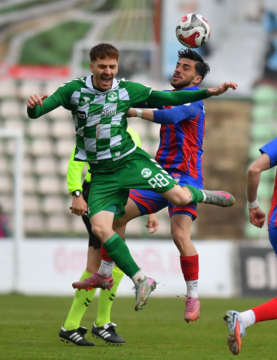 Fırsat Kaçtı, Umutlar Son Haftaya 4 2 (2)