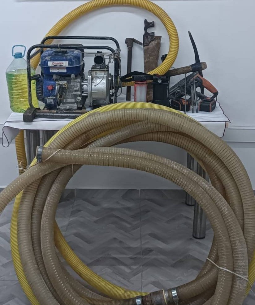 Kazdıkları Kuyuda Yakalandılar! 8 Gözaltı9