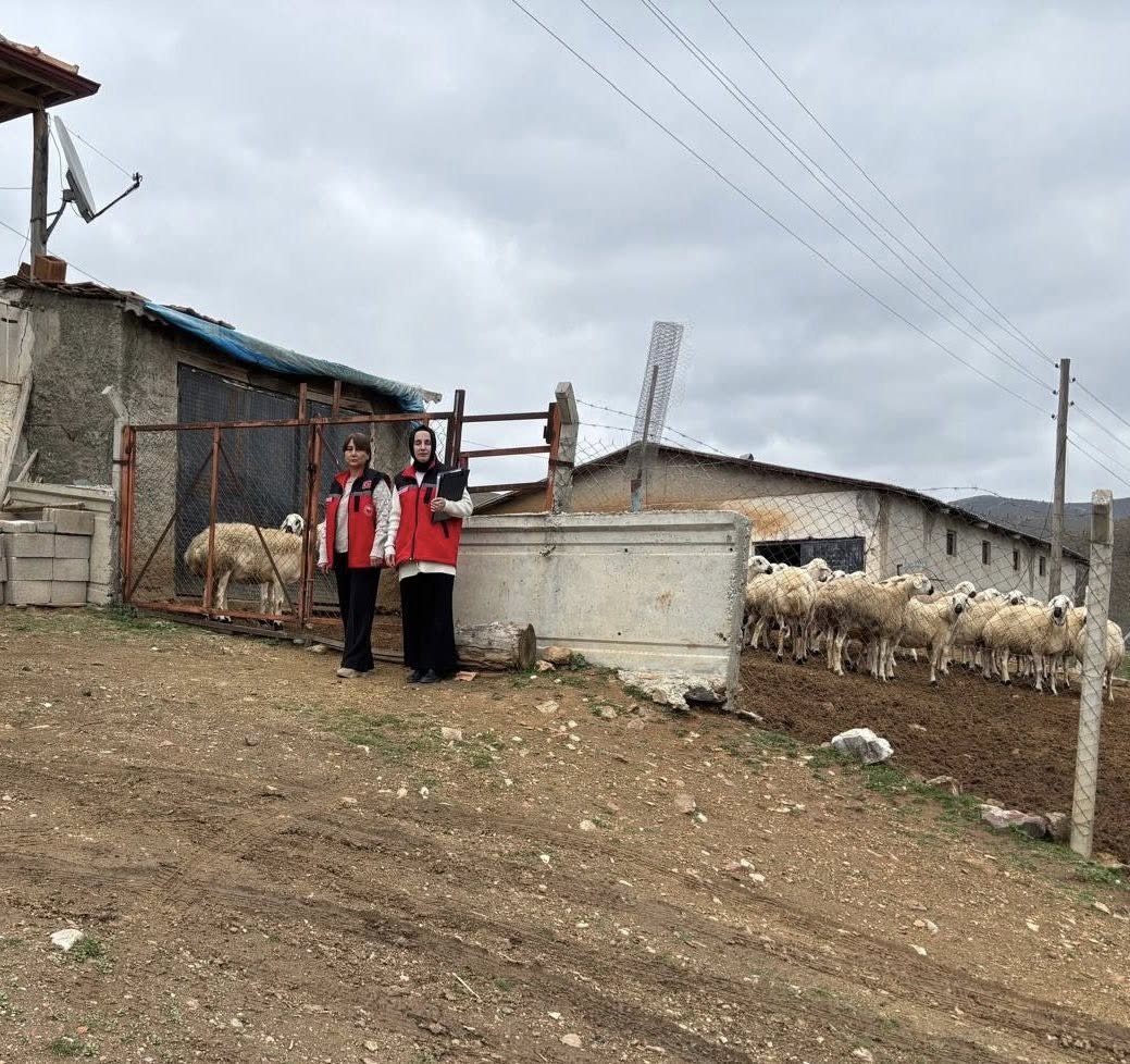 Kırşehir’de Çiftçi Ile Iş Birliği Sürüyor