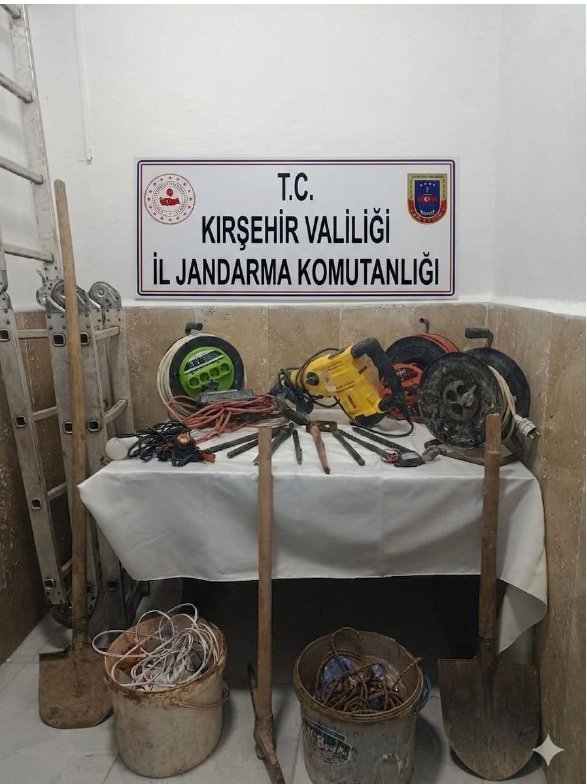 Kırşehir’de Define Avcılarına Baskın2