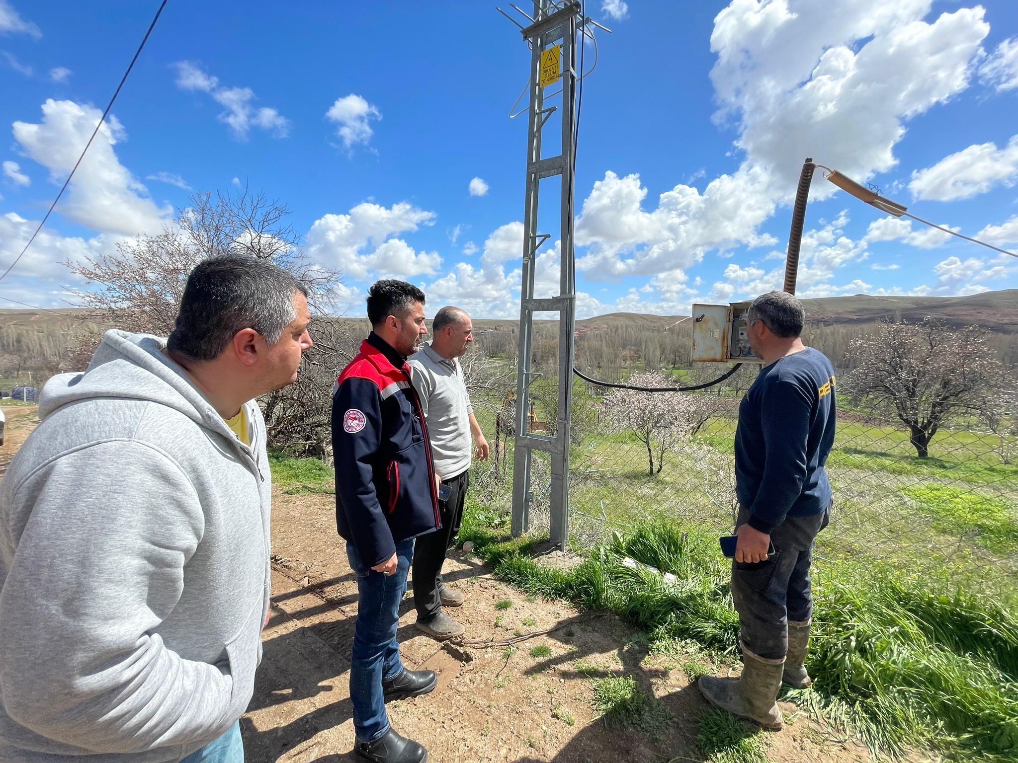 Kırşehir’de Elektrik Akımına Kapılan Hayvanlar Telef Oldu