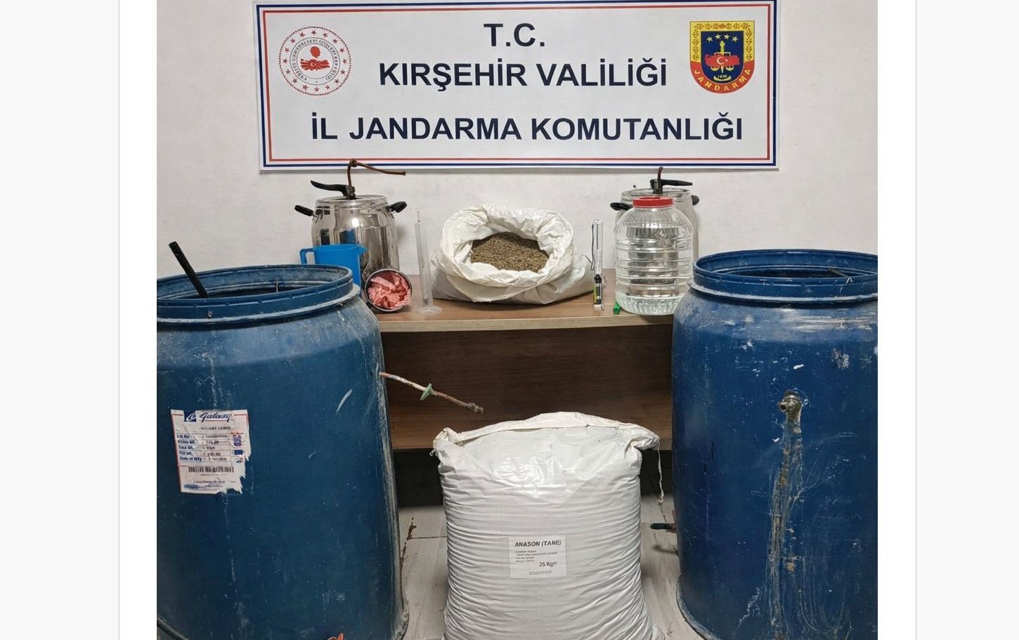 Kırşehir’de Şok Baskın! İmalathane Gibi Ev!