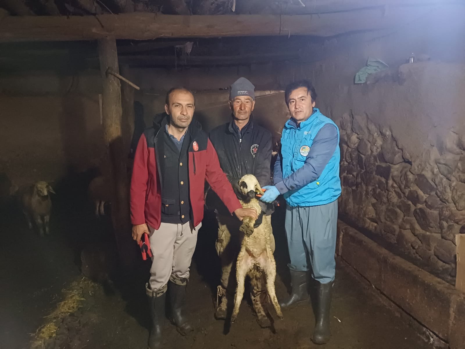 Kırşehir’de Hayvan Pazarı Kontrol Altında2