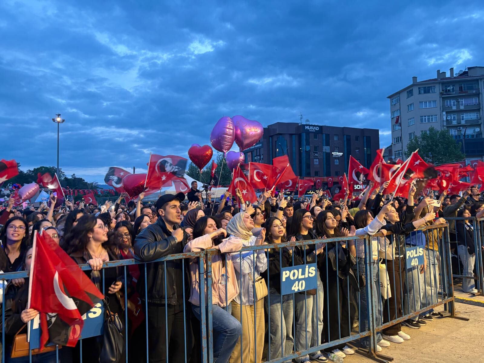 Kırşehir’de Pera Rüzgârı8