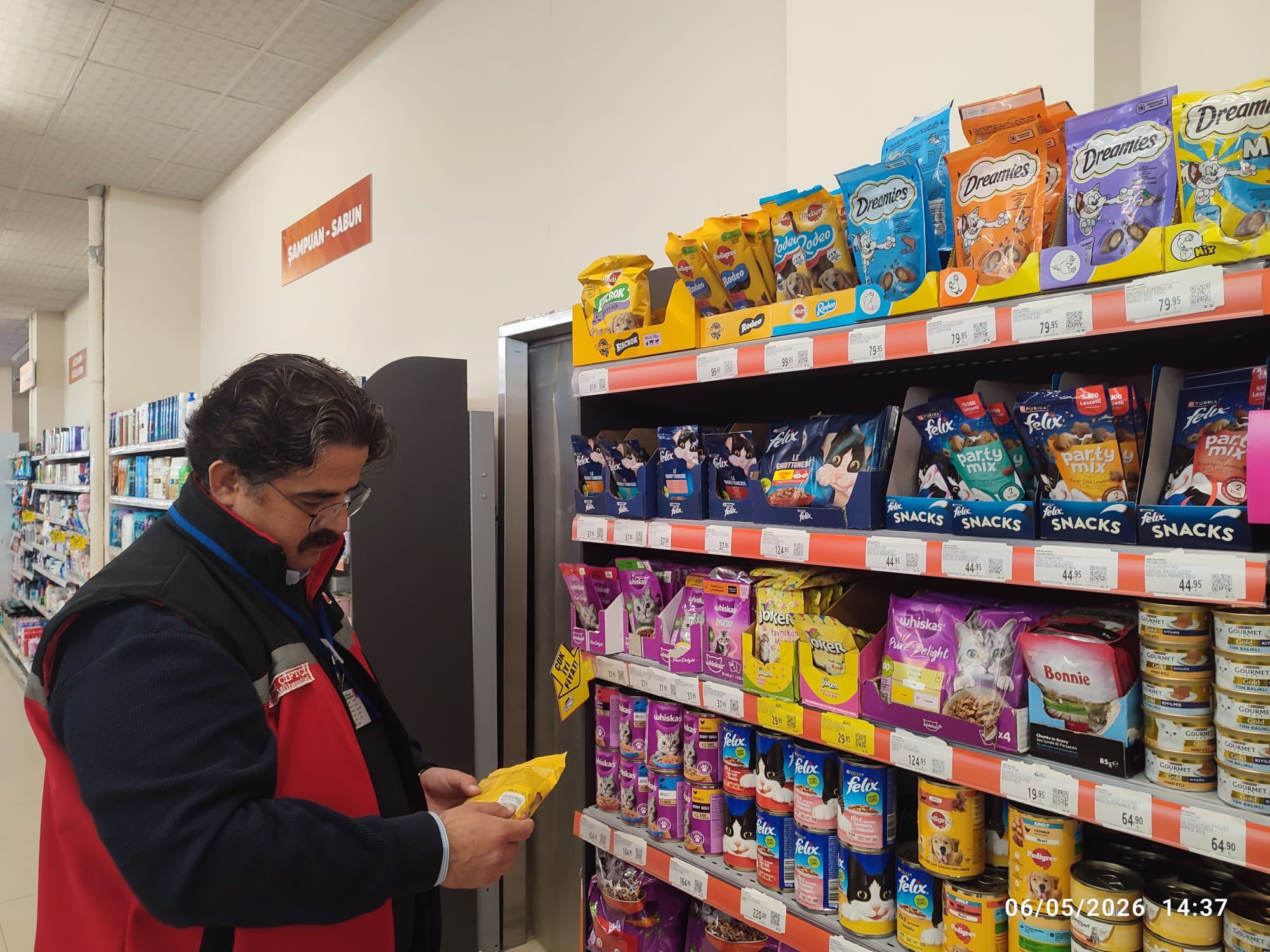 Kırşehir’de Petshop Ve Yem Bayilerine Sıkı Denetim2