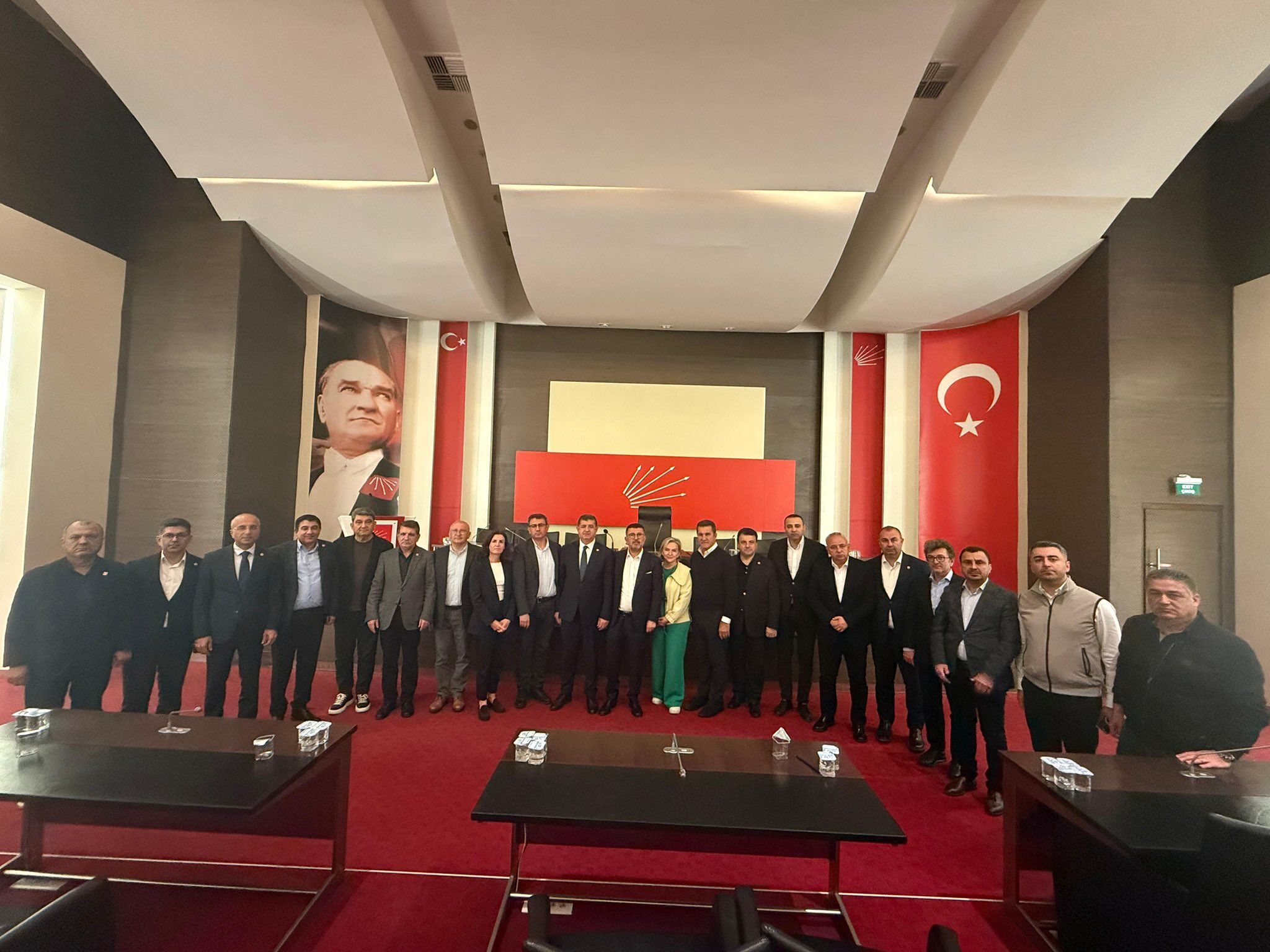 Milletvekili İlhan’dan Genel Merkez’de 2