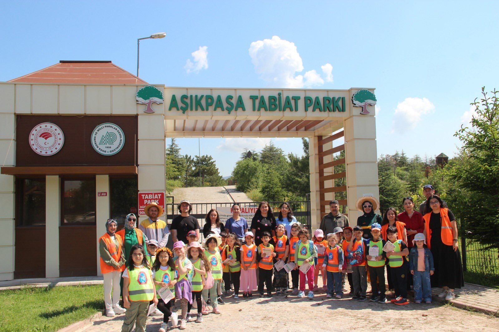Kırşehir’de Öğretmenler Sınıfı Ormana Taşıdı