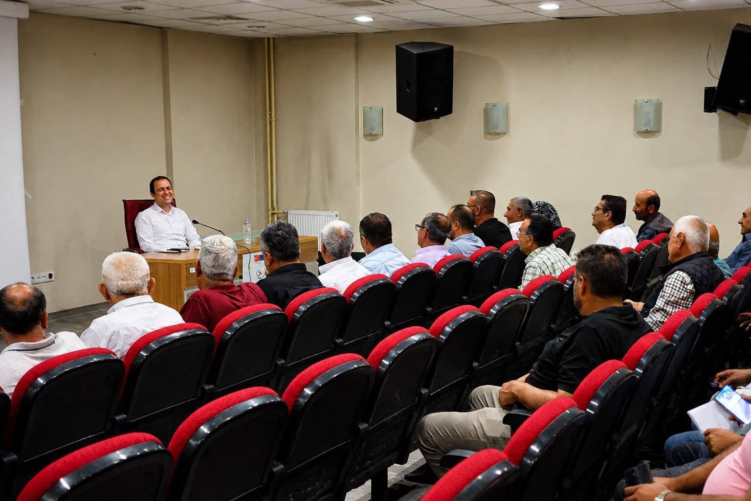 Kaymakam Tok, Muhtarlarla Istişare Toplantısı Düzenledi 1
