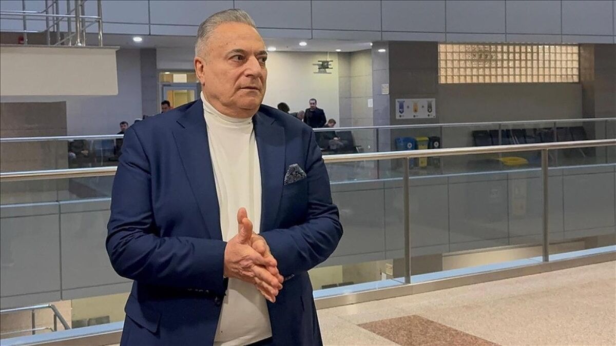 Mehmet Ali Erbil Kalp Krizi Geçirdi: Hastaneye Kaldırıldı