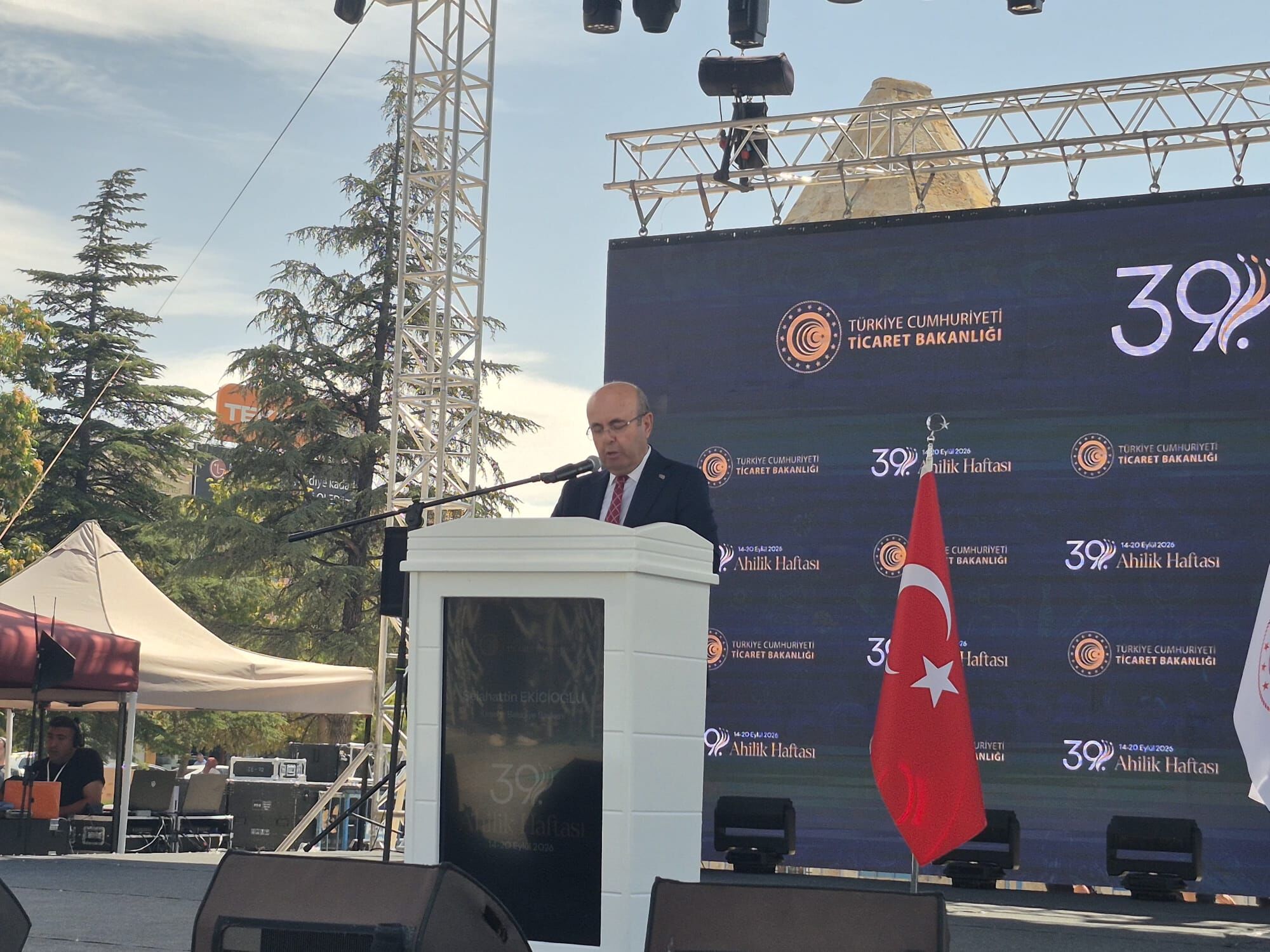 Başkan Ekicioğlu’ndan Ahilik Haftası Mesajı: “Ahi Evran’ın Öğretileri Hayatın İçinde Yaşatılmalı”