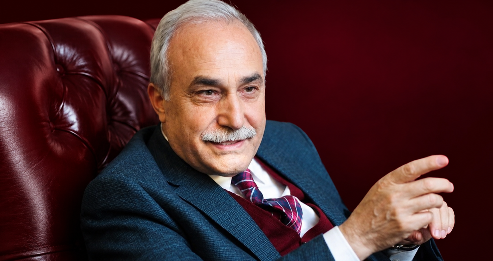 Ahmet Eşref Fakıbaba Kimdir, Neden İstifa Etti? Hangi Partiye Geçecek?